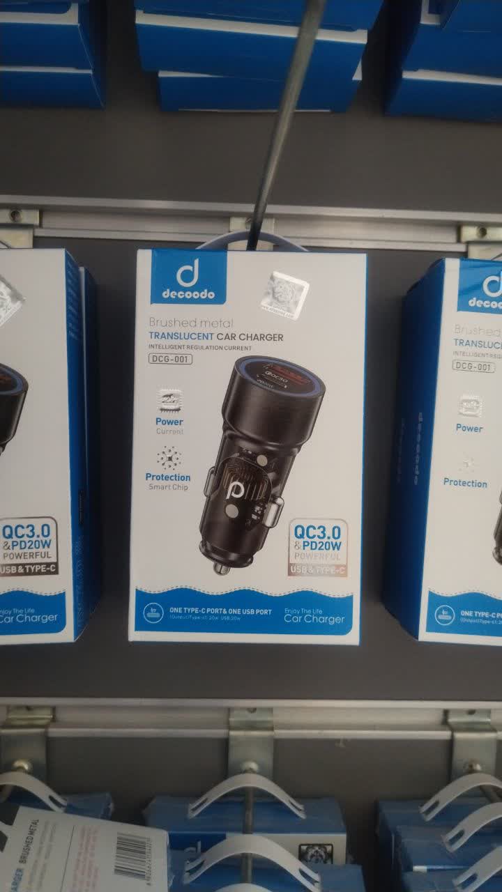 شارژر فندکی برند DECOODO مدل DCG-001