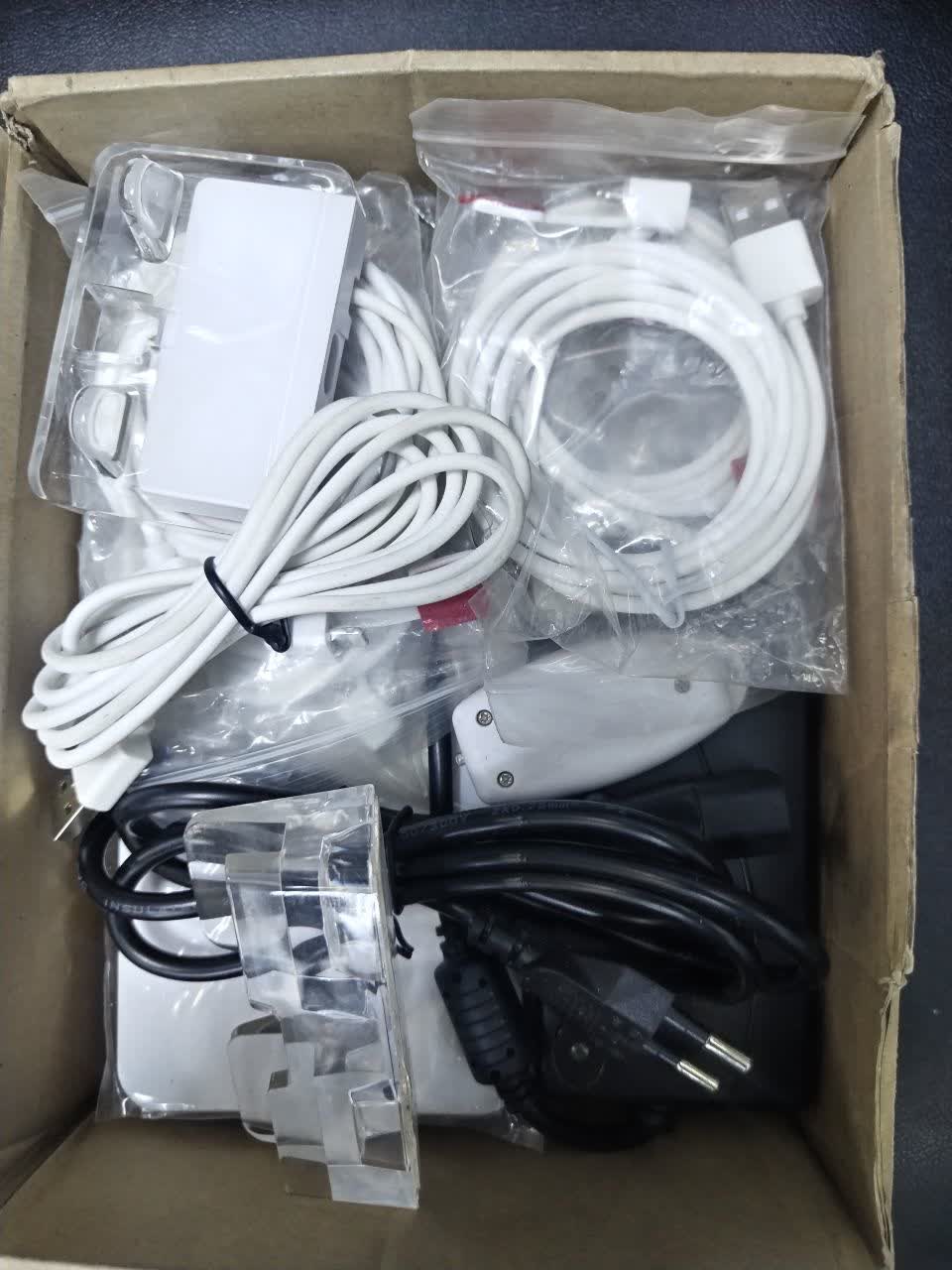 دزدگیر موبایل پایه نگهدارنده موبایل پک 6 تایی دارای هاب و کابل و پایه | هولدر روی میز لایو